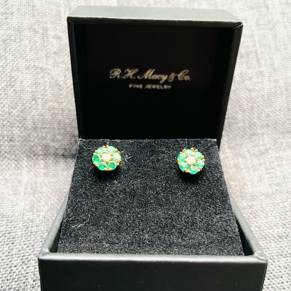 Emerald Flower Stud Earrings in 14k Gold + Emerald Gemstones Green  $950 - Picture 4 of 16